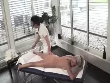 Massieren und Sex genießen